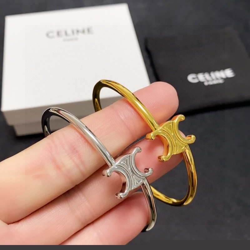 Ce**e bracelets